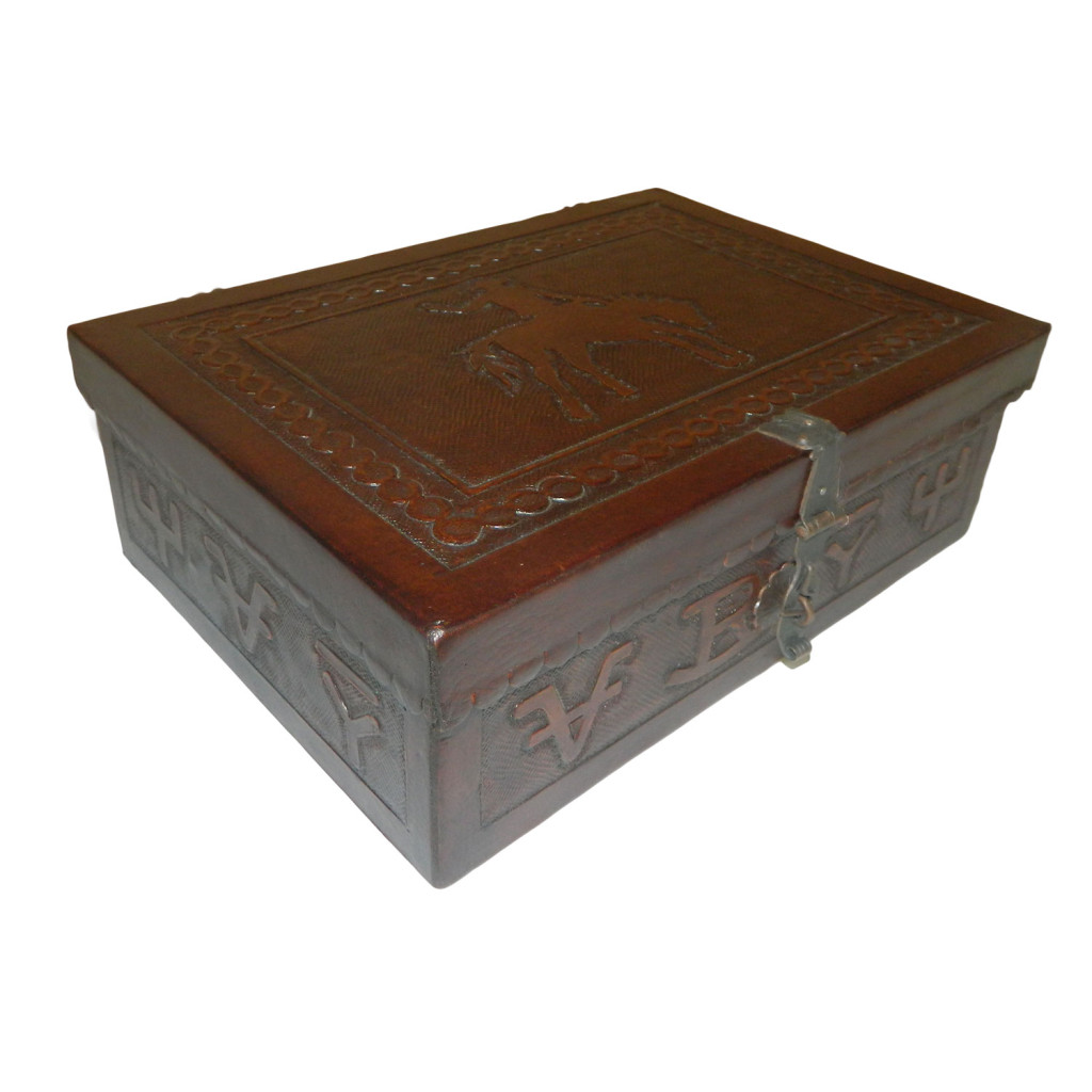 Small Box Flat Top, Bronco, Antique Brown - New World Trading