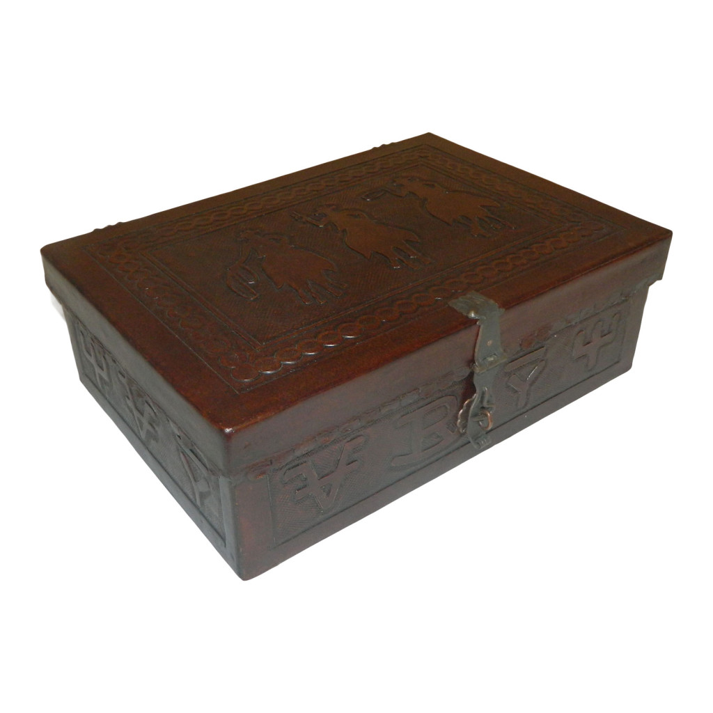 Small Box Flat Top, Posse, Antique Brown - New World Trading